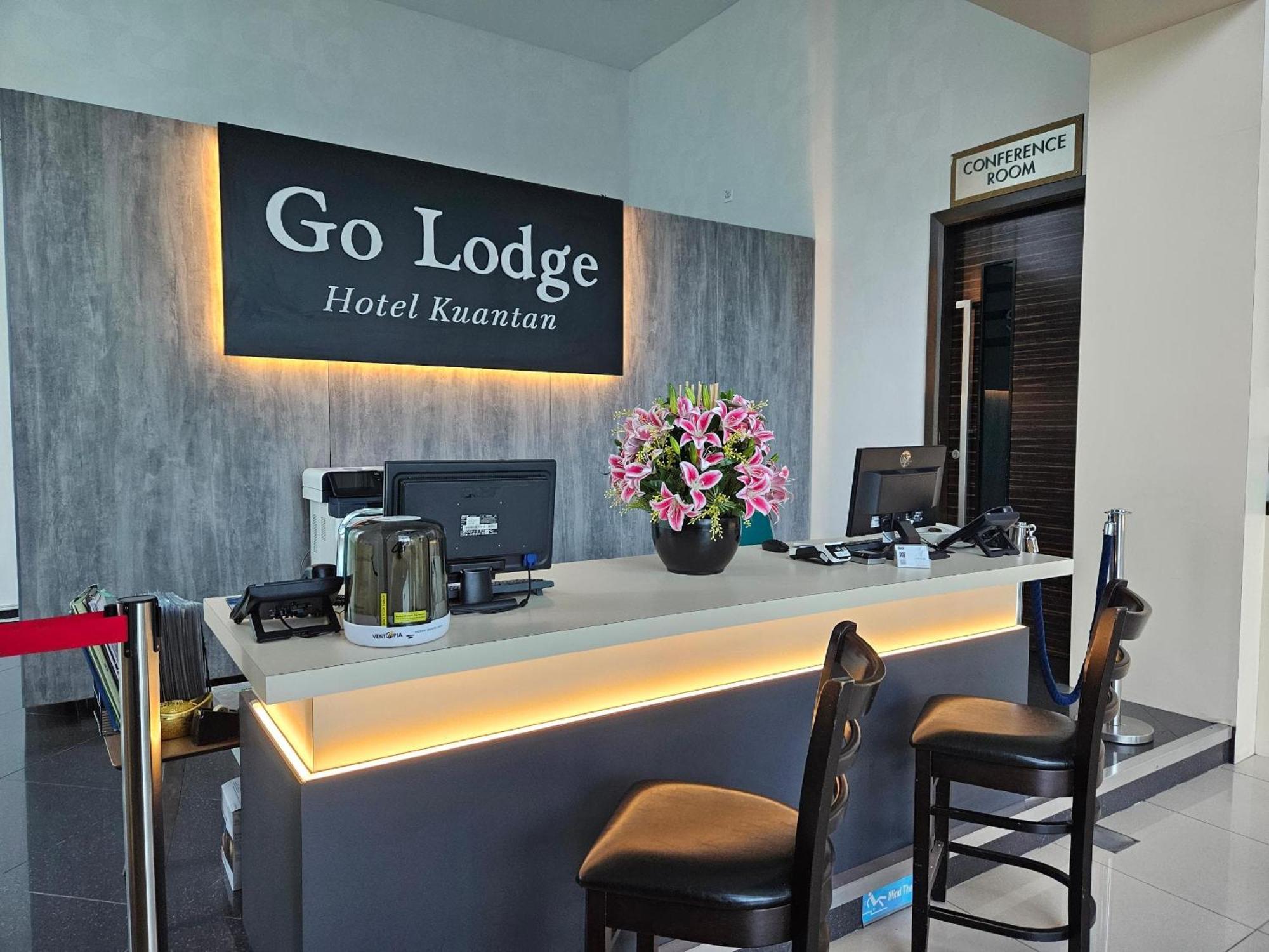 Go Lodge Hotel Kuantan Buitenkant foto